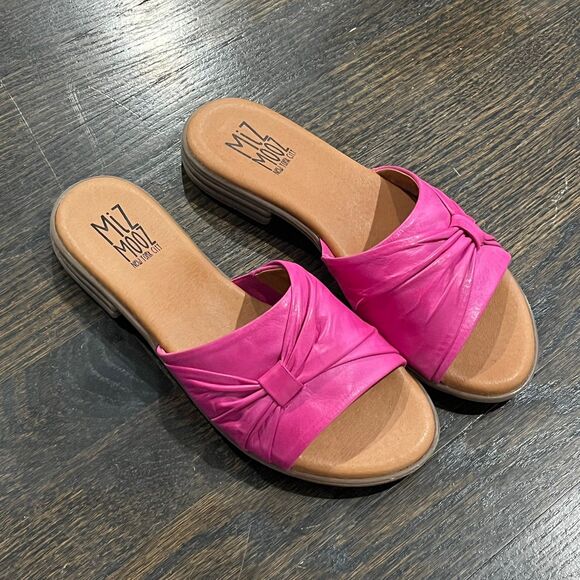 Miz Mooz Daisey Sandals Women's EU 37 US 6.5-7 Bright Pink Ruched Leather Slides - Picture 1 of 7